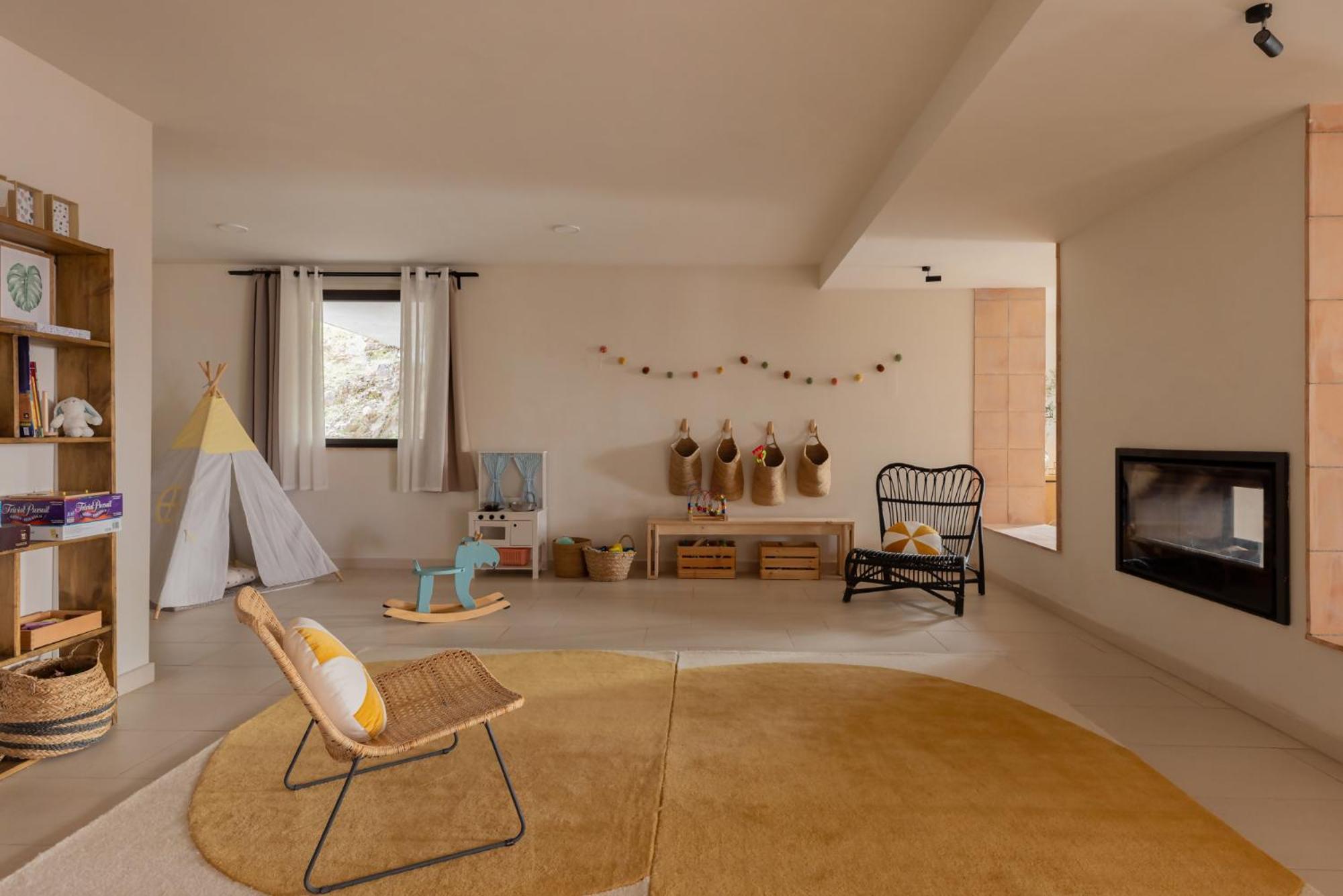 Can Bufi Espectacular Casa Con Piscina Interior Γιαγκοστέρα Εξωτερικό φωτογραφία