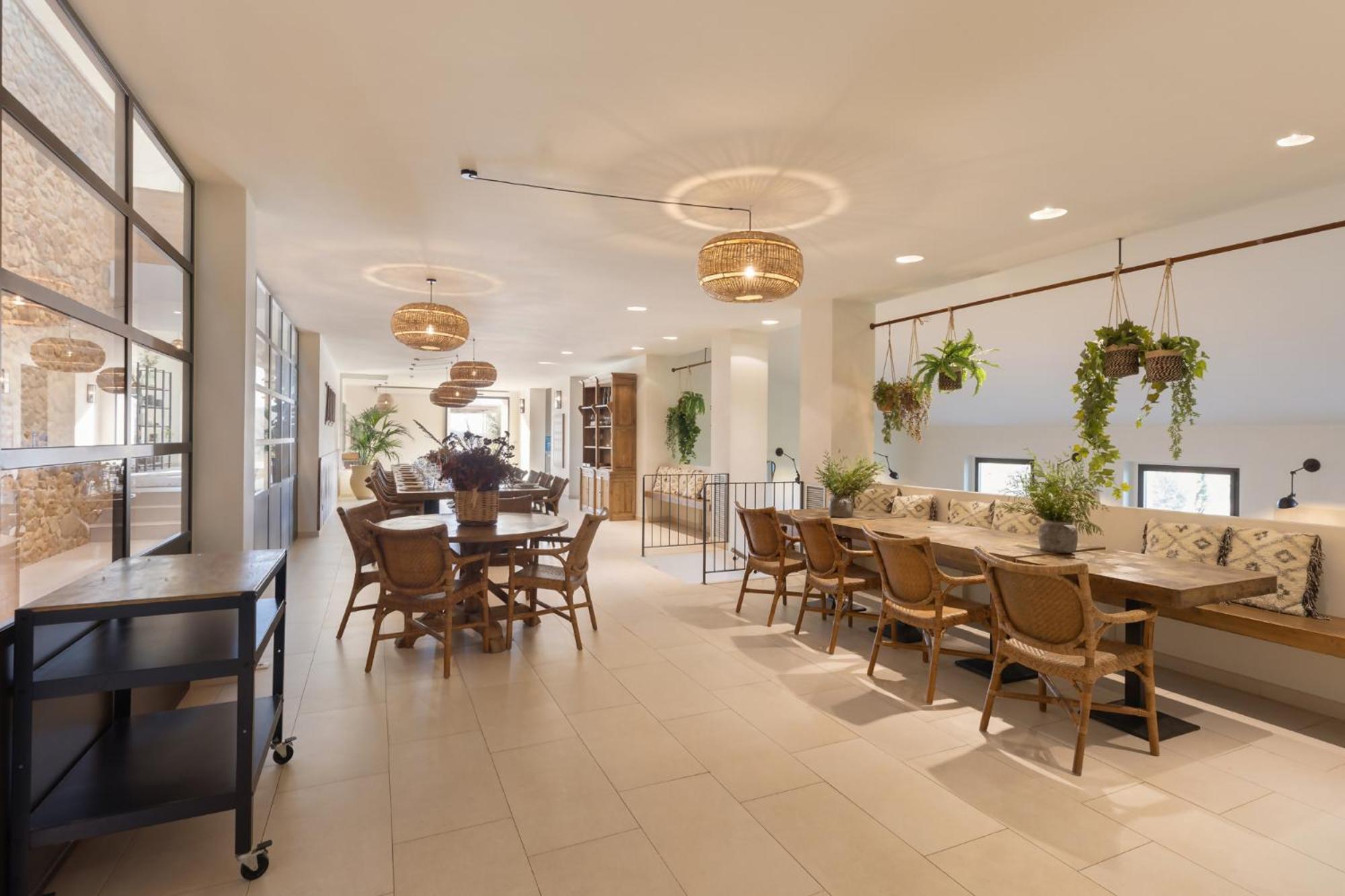 Can Bufi Espectacular Casa Con Piscina Interior Γιαγκοστέρα Εξωτερικό φωτογραφία